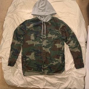 DENIM CAMO JACKET